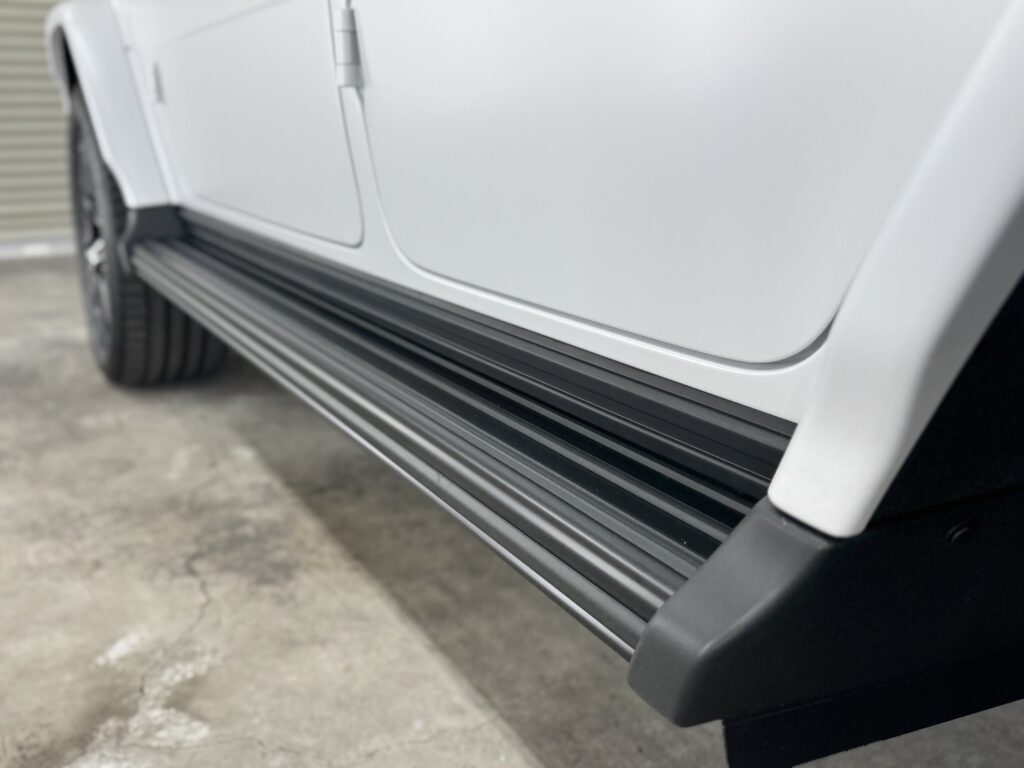 ランニングボードプロテクション