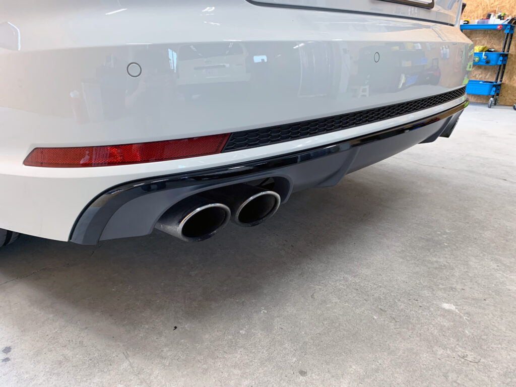 アウディブラックアウト