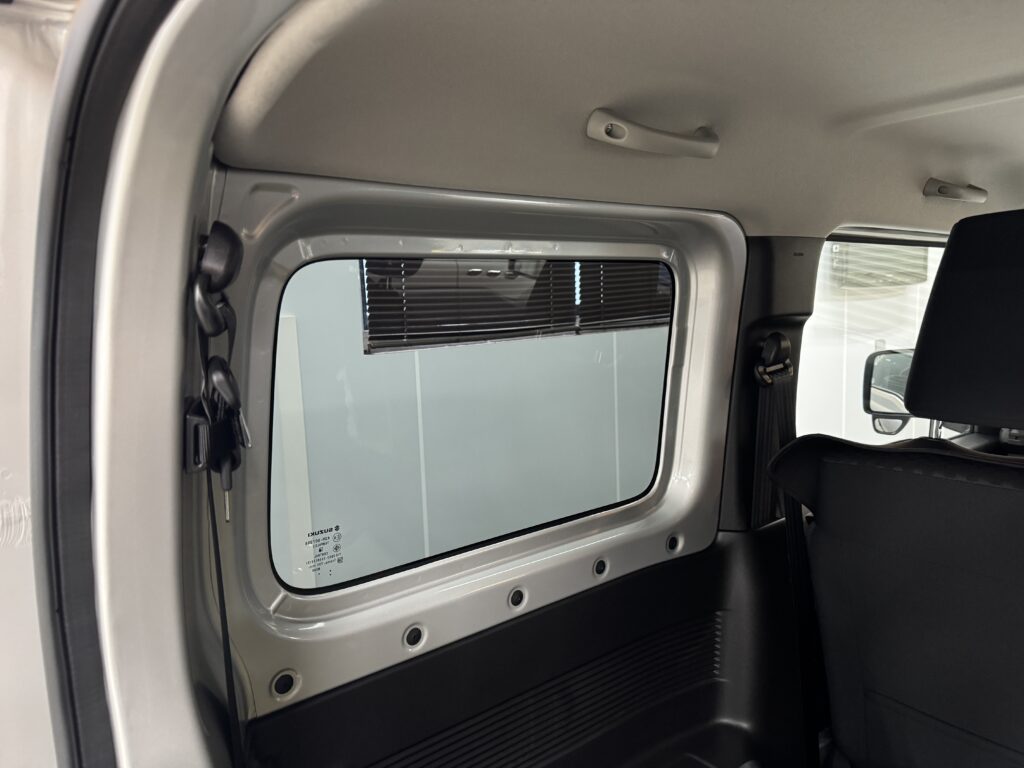 ジムニースモークフィルム