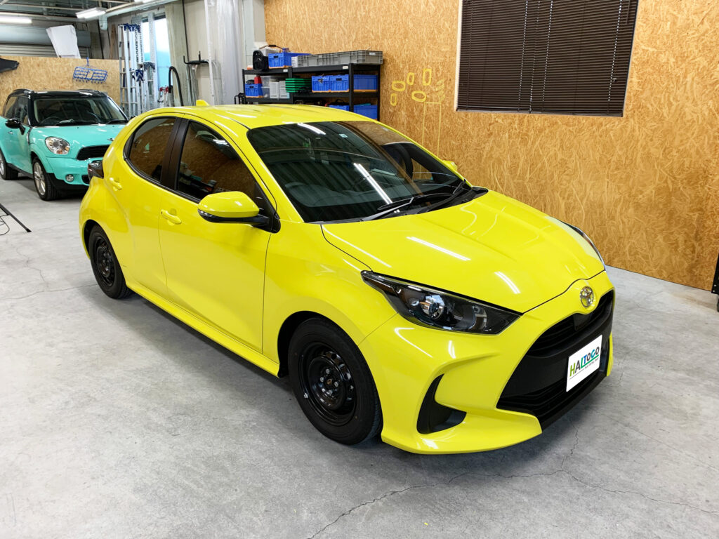 ヤリスフルラッピング