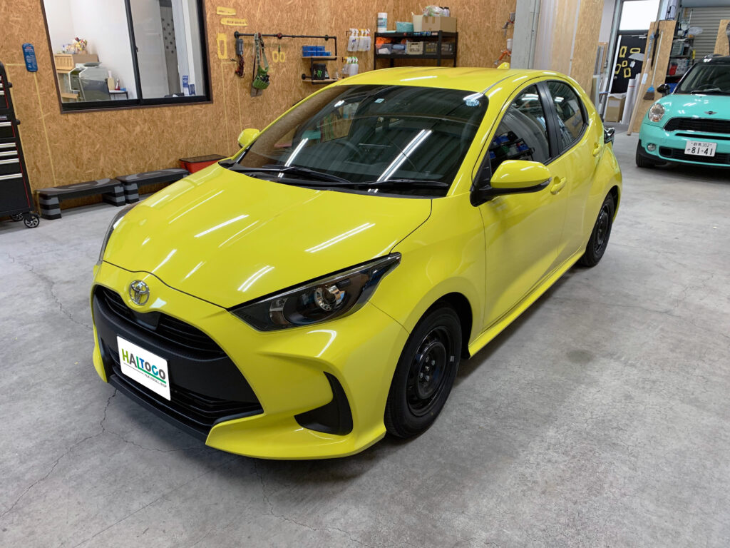 ヤリスフルラッピング