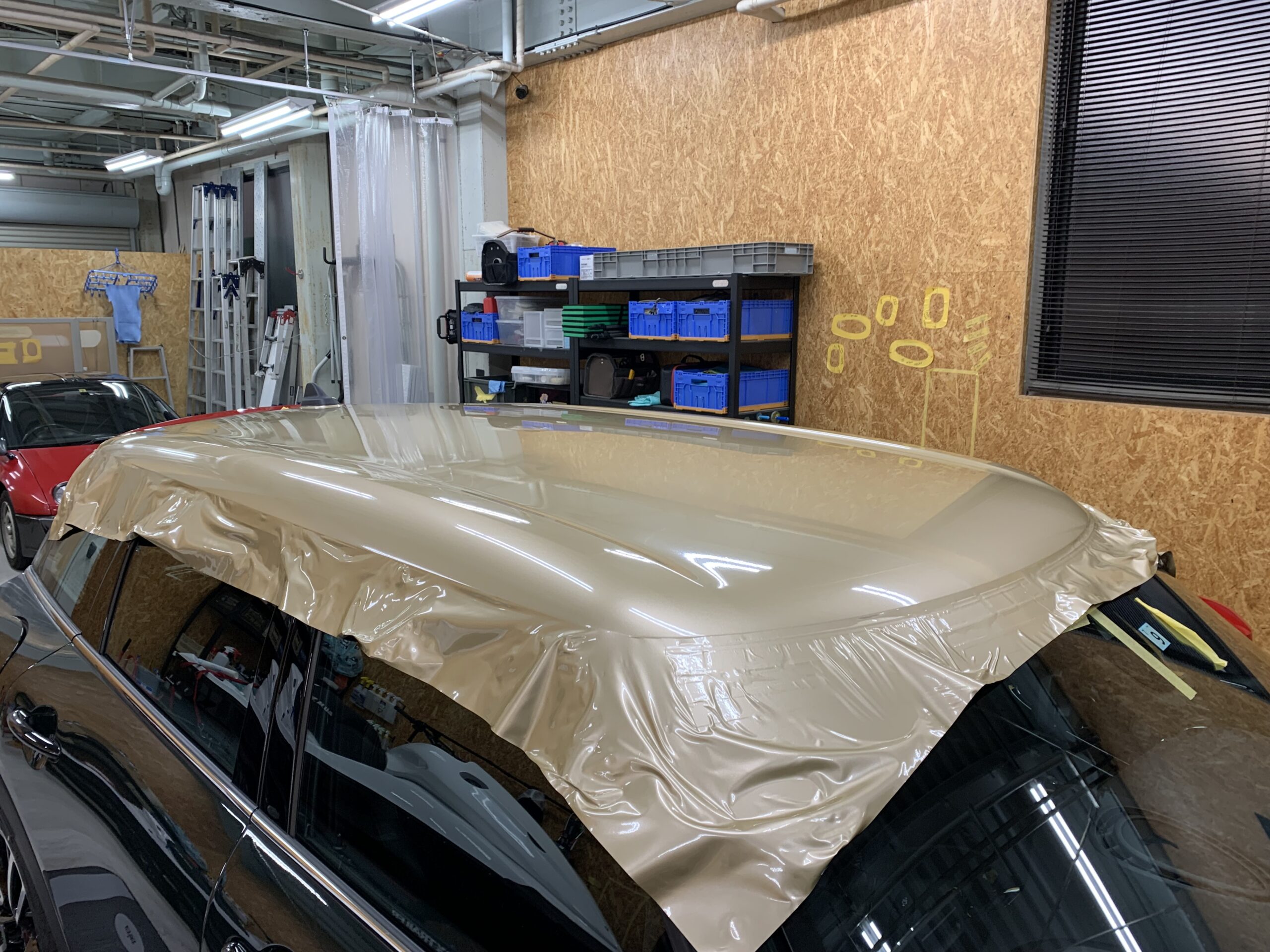 クラブマンルーフラッピング