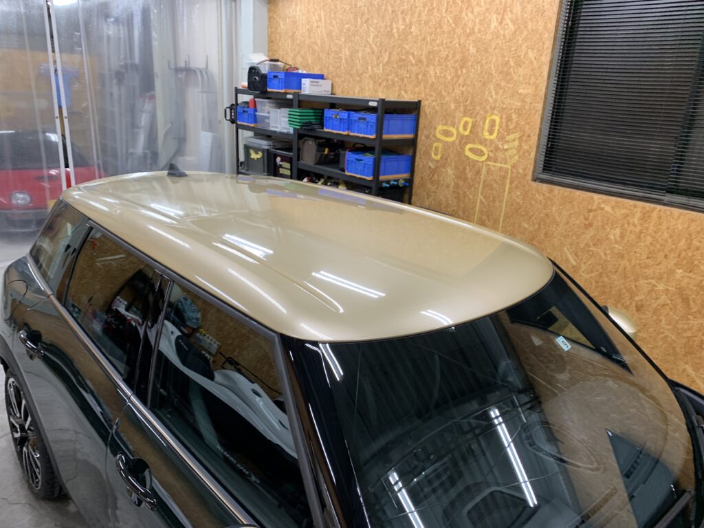 クラブマンルーフラッピング