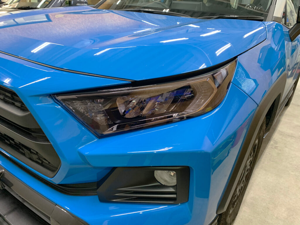 RAV4ヘッドライトプロテクション