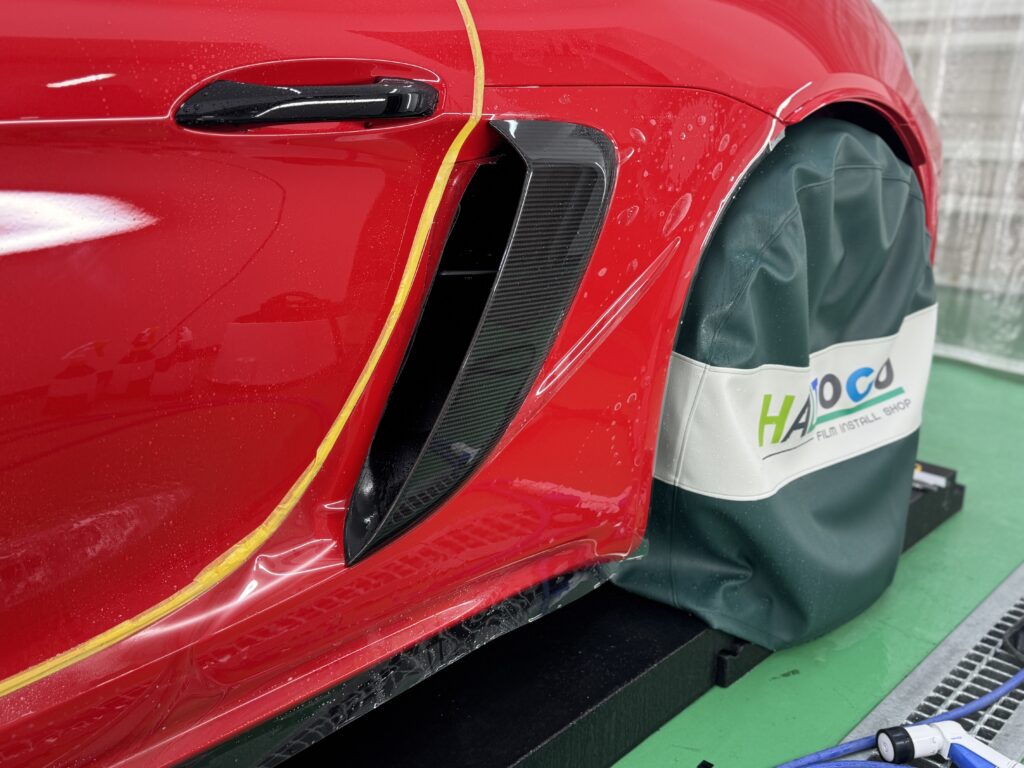 ポルシェ718 Spyder RS サイドロッカーPPF施工