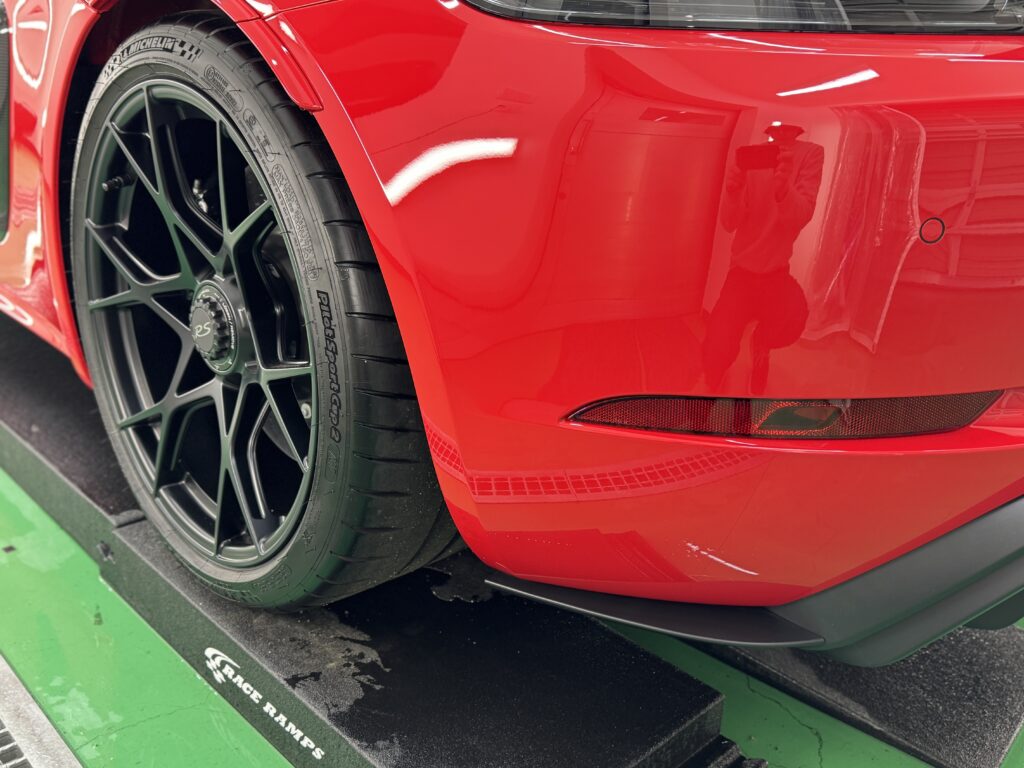 718 Spyder RS リアバンパースプラッシュ部分PPF施工