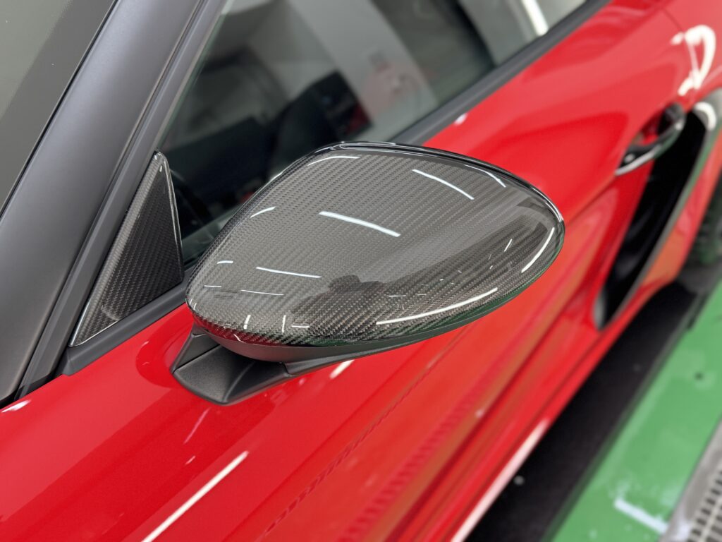 ポルシェ718 Spyder RS カーボンミラーPPF施工後