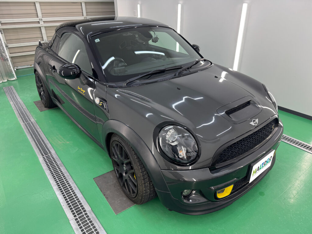 ヘッドライトリペアとPPF施工が完了したMINIクーペR58