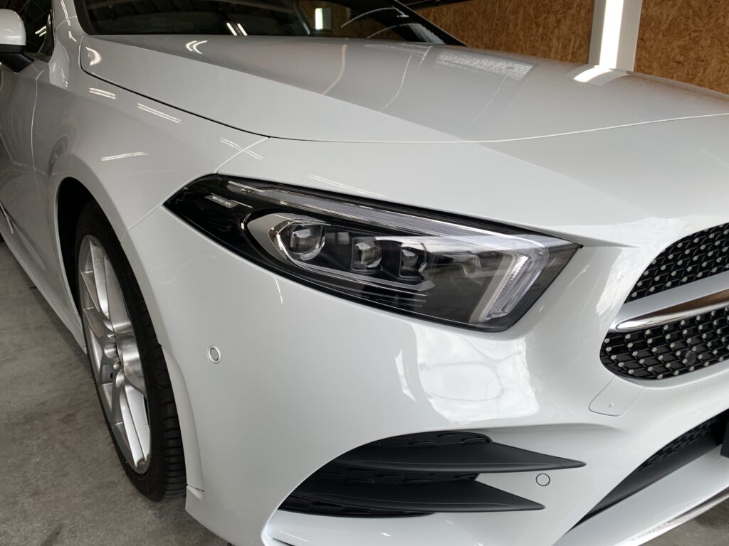 透明ヘッドライトPPF施工後のメルセデス・ベンツ Aクラス