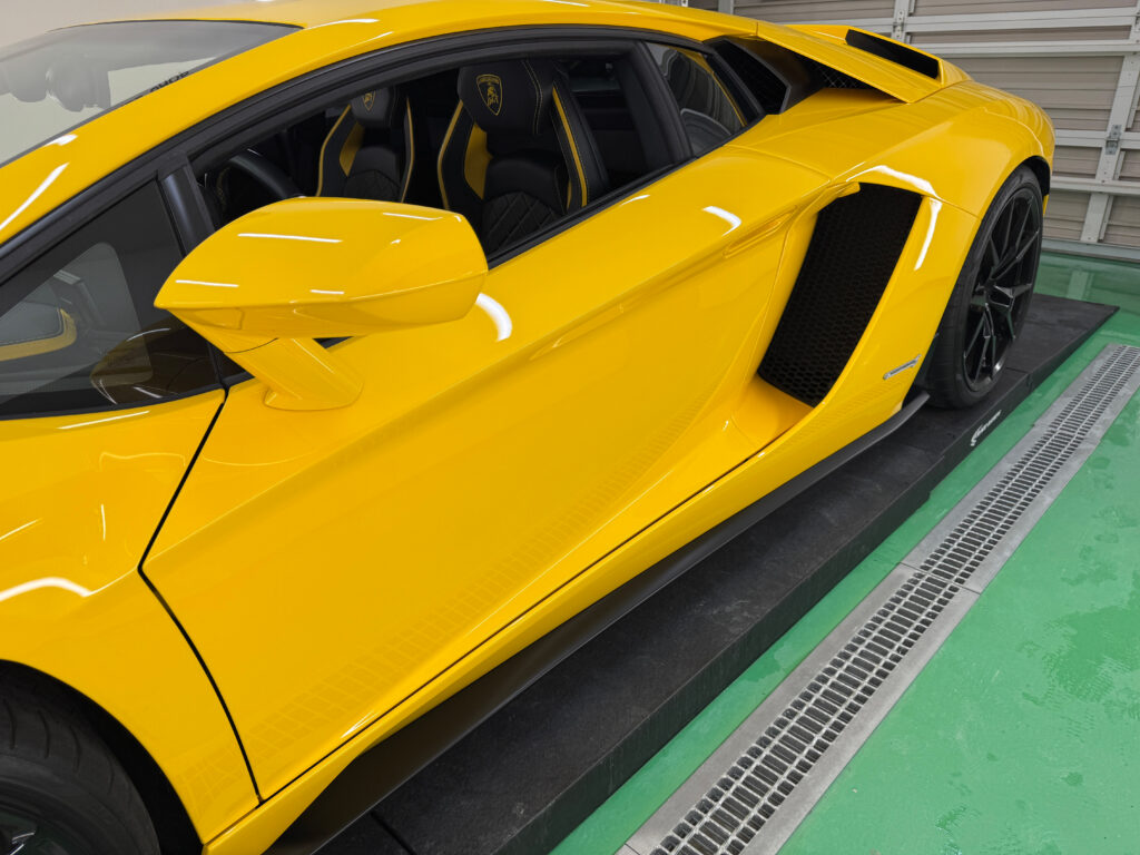 ランボルギーニ アヴェンタドールS フルボディプロテクションフィルム施工後