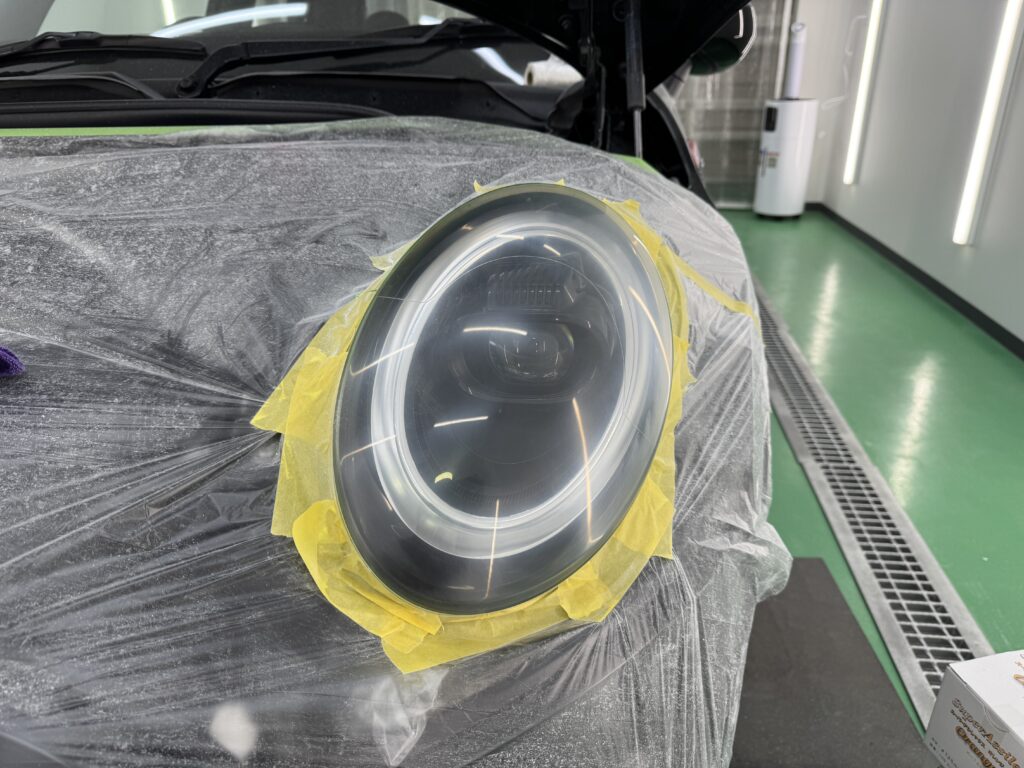 MINI F56 JCW ヘッドライトリペア|クラック除去研磨完了後のレンズ