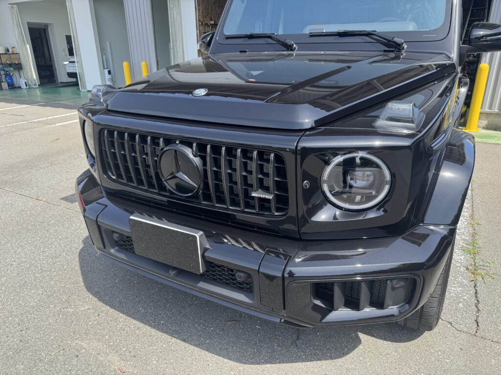 Mercedes-AMG G63 フロントグリル ベンツマーク ブラックアウト施工後