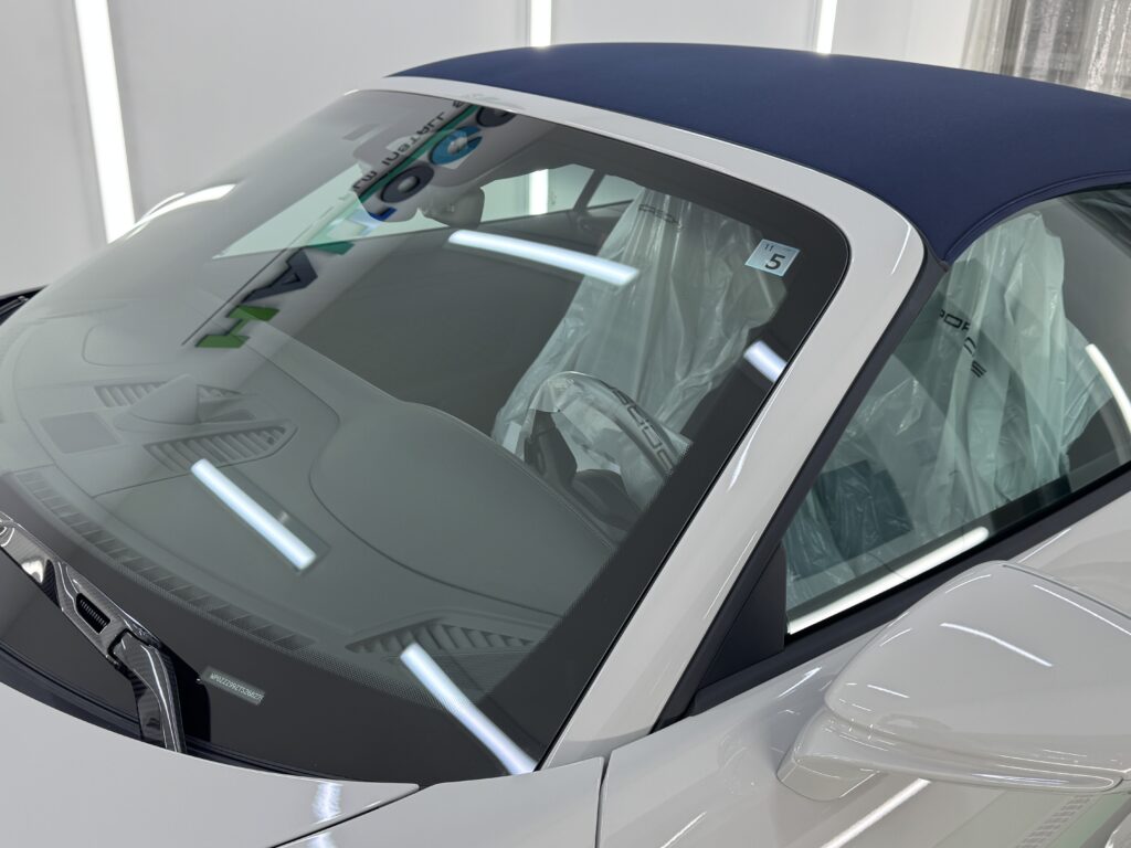 ポルシェ911ターボSカブリオレ992.2 フロントピラーPPF施工後
