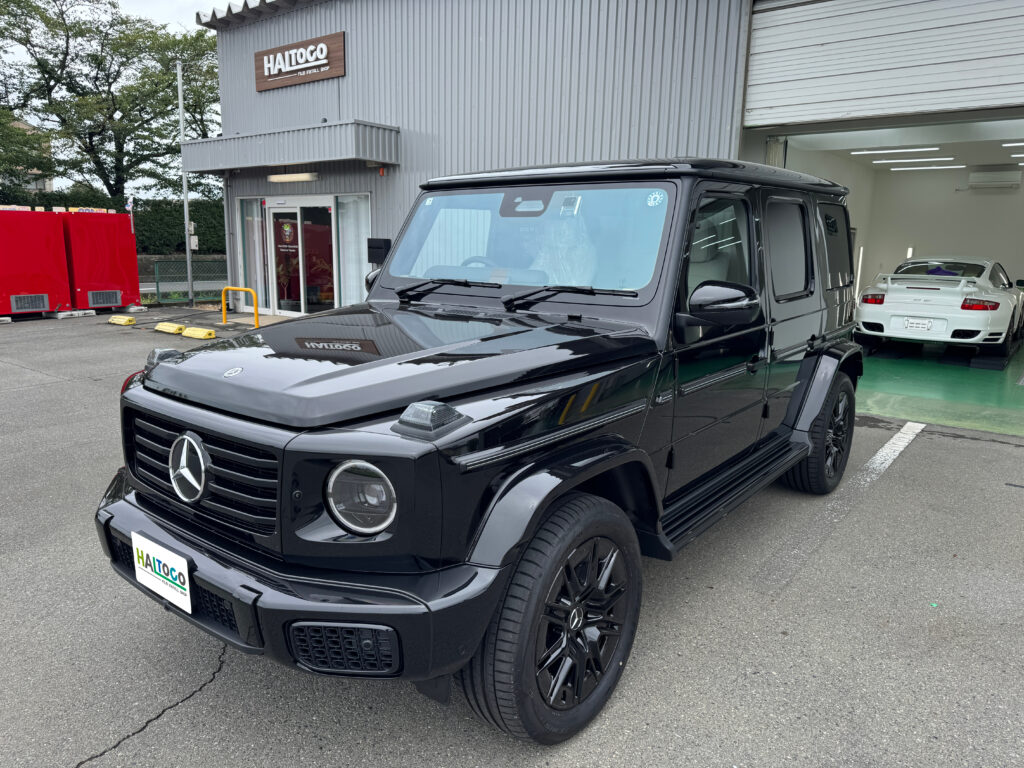 ランニングボードをグロスブラックのカラーPPFで仕上げたメルセデス・ベンツ G450d