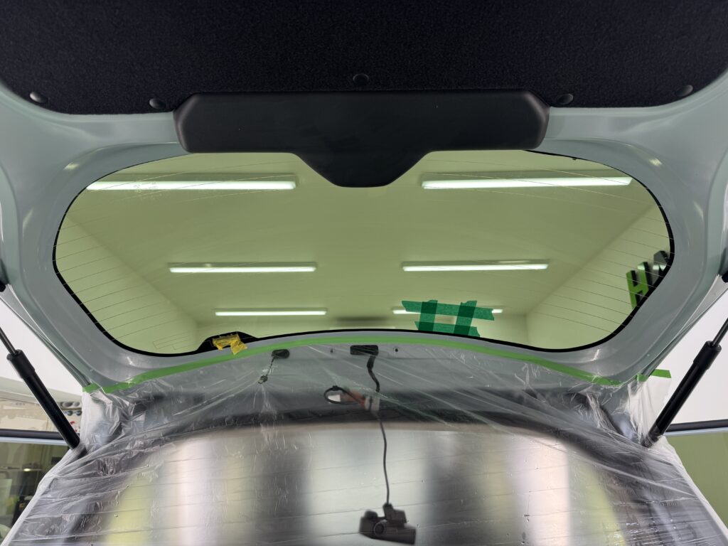 ホンダ N-ONE リアガラス ウィンコスプレミアム HCD-30G施工前