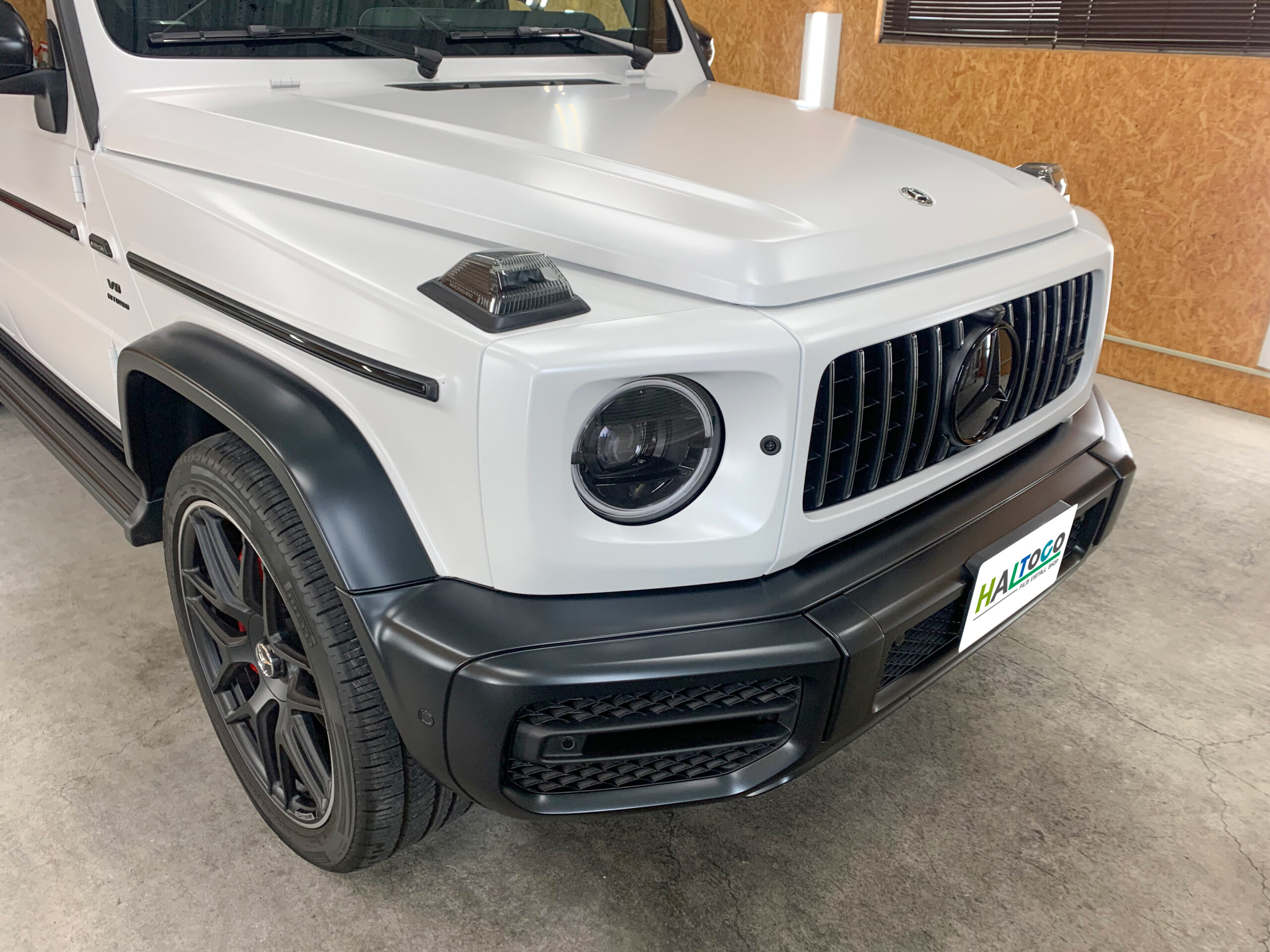 フルプロテクション施工後のメルセデスAMG G63 マグノヒーローエディションのフロント外観
